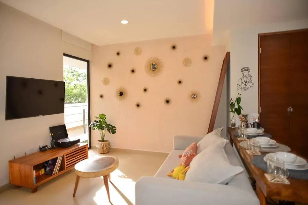 Frida'S Artsy Condo With Own Mural, Outdoor Tub & Rooftop Pool Tulum 0*,  Mexico