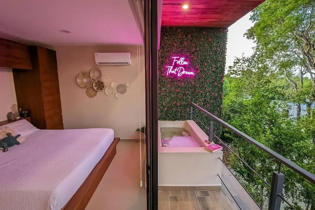 Frida'S Artsy Condo With Own Mural, Outdoor Tub & Rooftop Pool Tulum