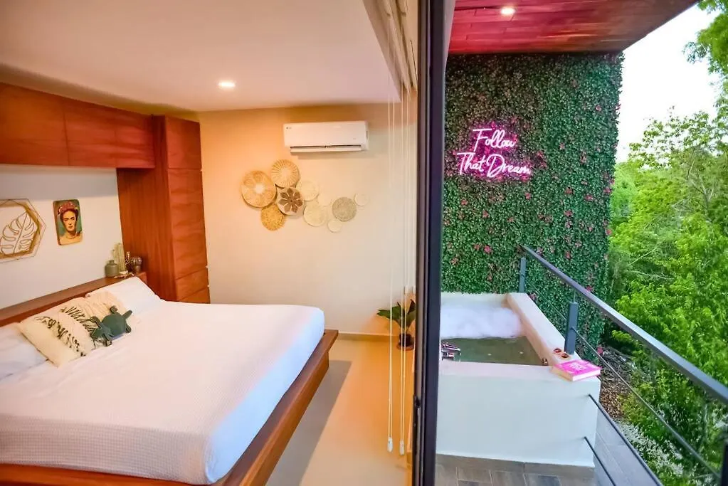 Frida'S Artsy Condo With Own Mural, Outdoor Tub & Rooftop Pool Tulum
