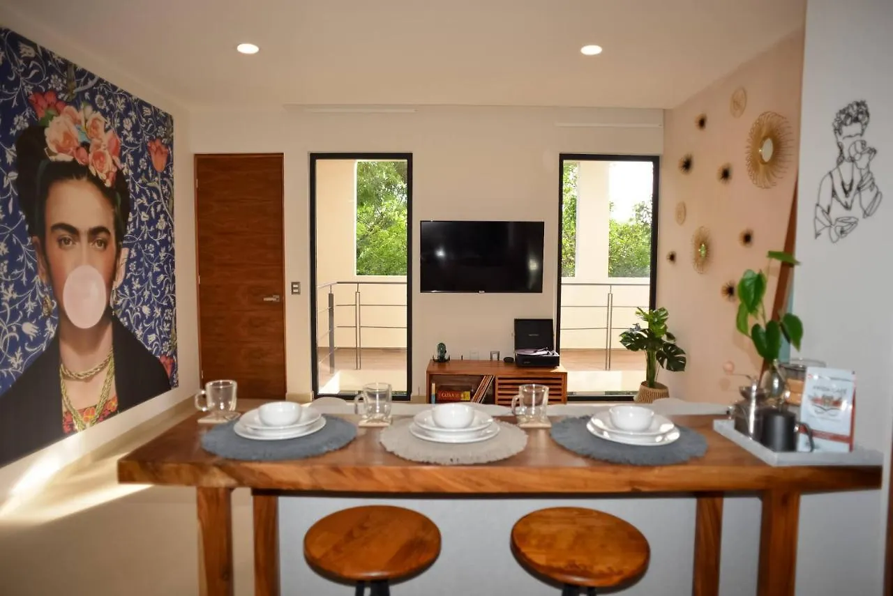 Apartment Frida'S Artsy Condo With Own Mural, Outdoor Tub & Rooftop Pool Tulum Mexico